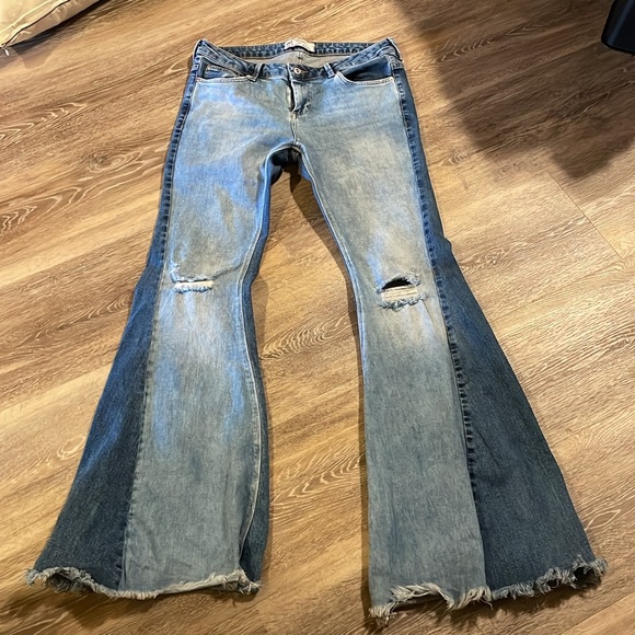 RARE Free People Color Block Two Tone Frayed distressed super flare jeans - Picture 2 of 9